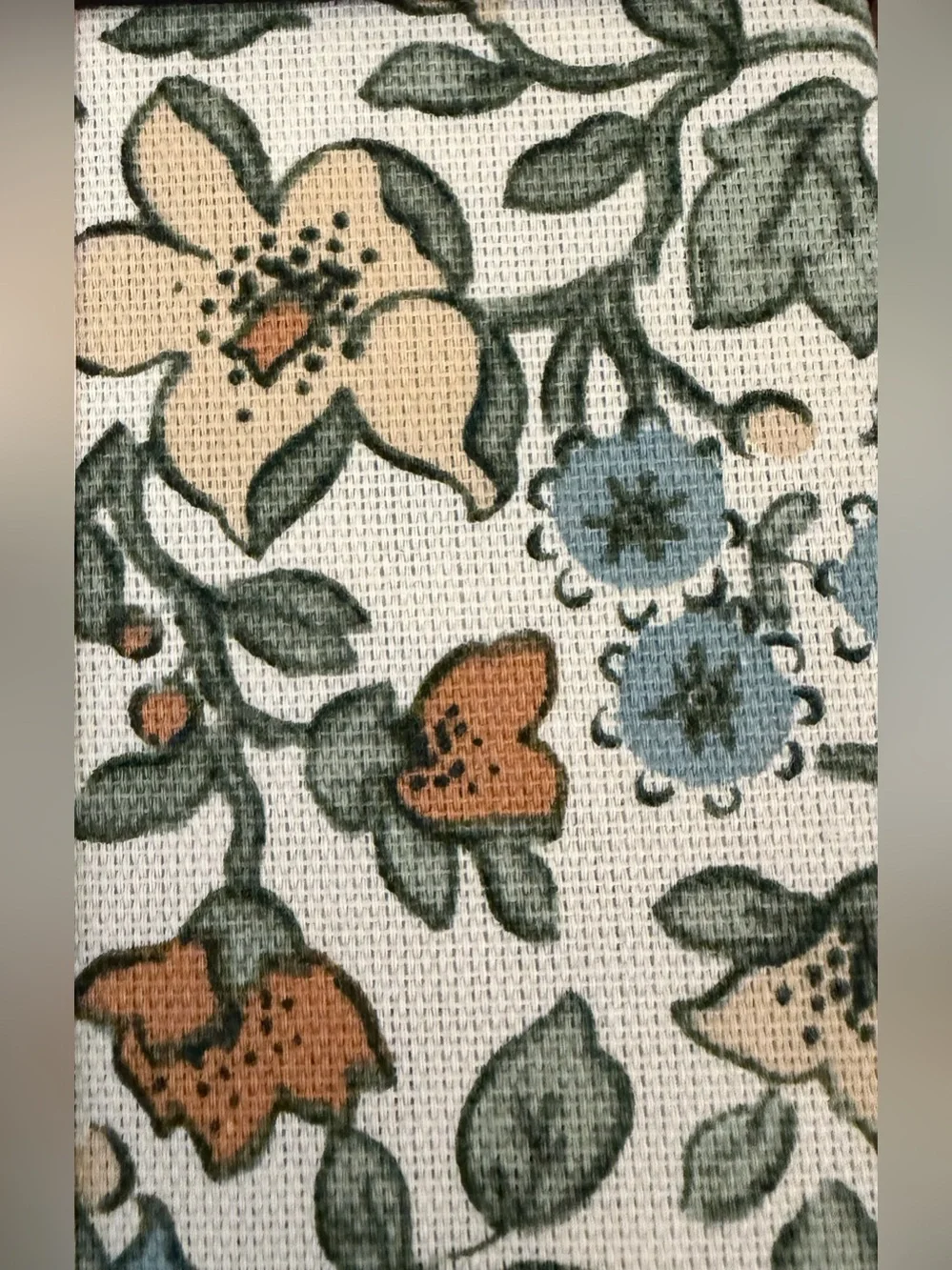 Lauren Ralph Lauren Cream Floral Tablecloth 60”x84” OBlong NWT